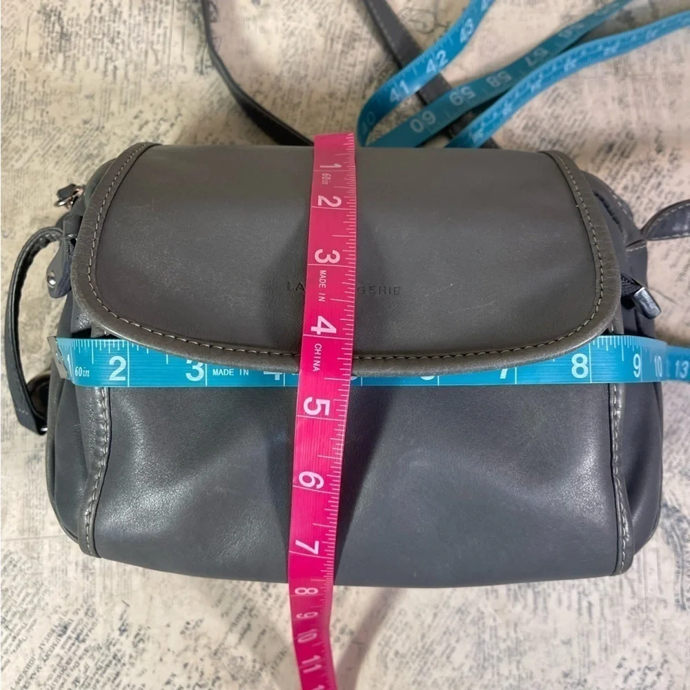La Bagagerie Gray Leather Crossbody Bag Multi Pocket Organizer Messenger Purse